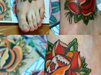 Татуировка роза на стопе